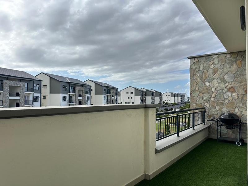 To Let 1 Bedroom Property for Rent in Sandown Western Cape